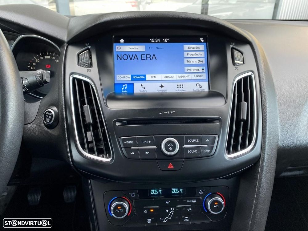 Ford Focus SW 1.5 TDCi Titanium - 17