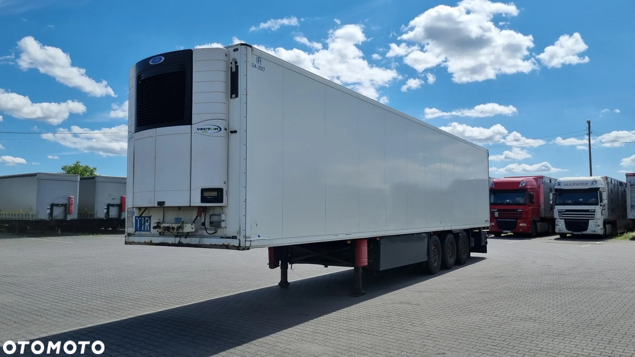 Schmitz Cargobull SKO24L - 2