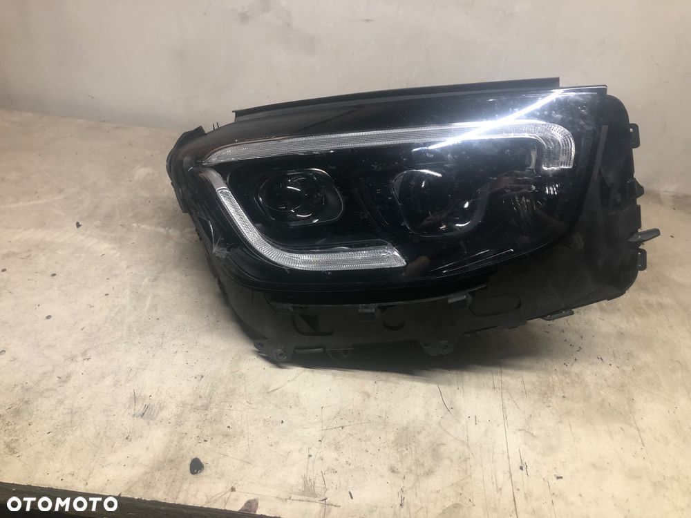 MERCEDES GLC W253 LIFT LAMPA LED PRAWY PRZÓD EUROPA A2539065003 - 1
