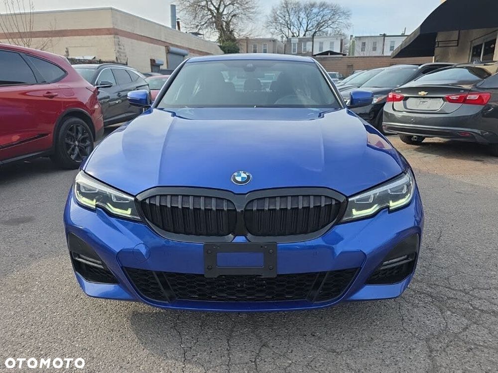 BMW Seria 3 330i xDrive M Sport - 2