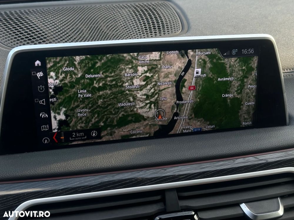 BMW Seria 7 - 34