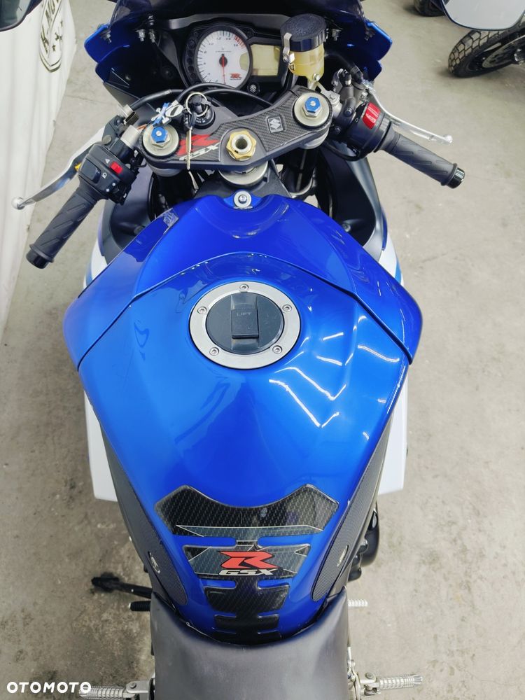 Suzuki GSX-R - 13