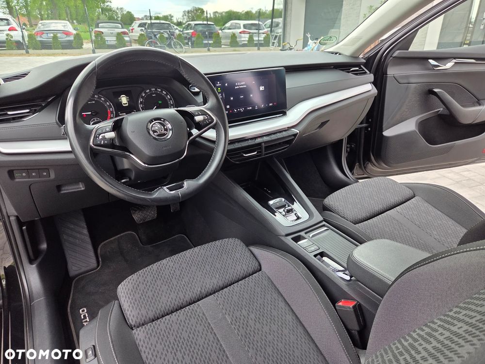 Skoda Octavia 2.0 TDI DSG Clever - 13