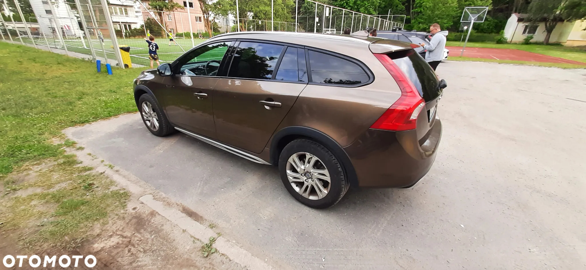 Volvo V60 Cross Country D4 Drive-E Momentum - 2