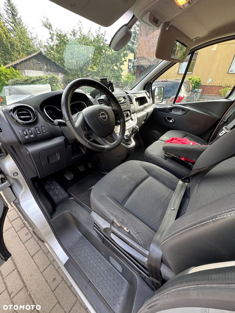 Opel Vivaro - 9