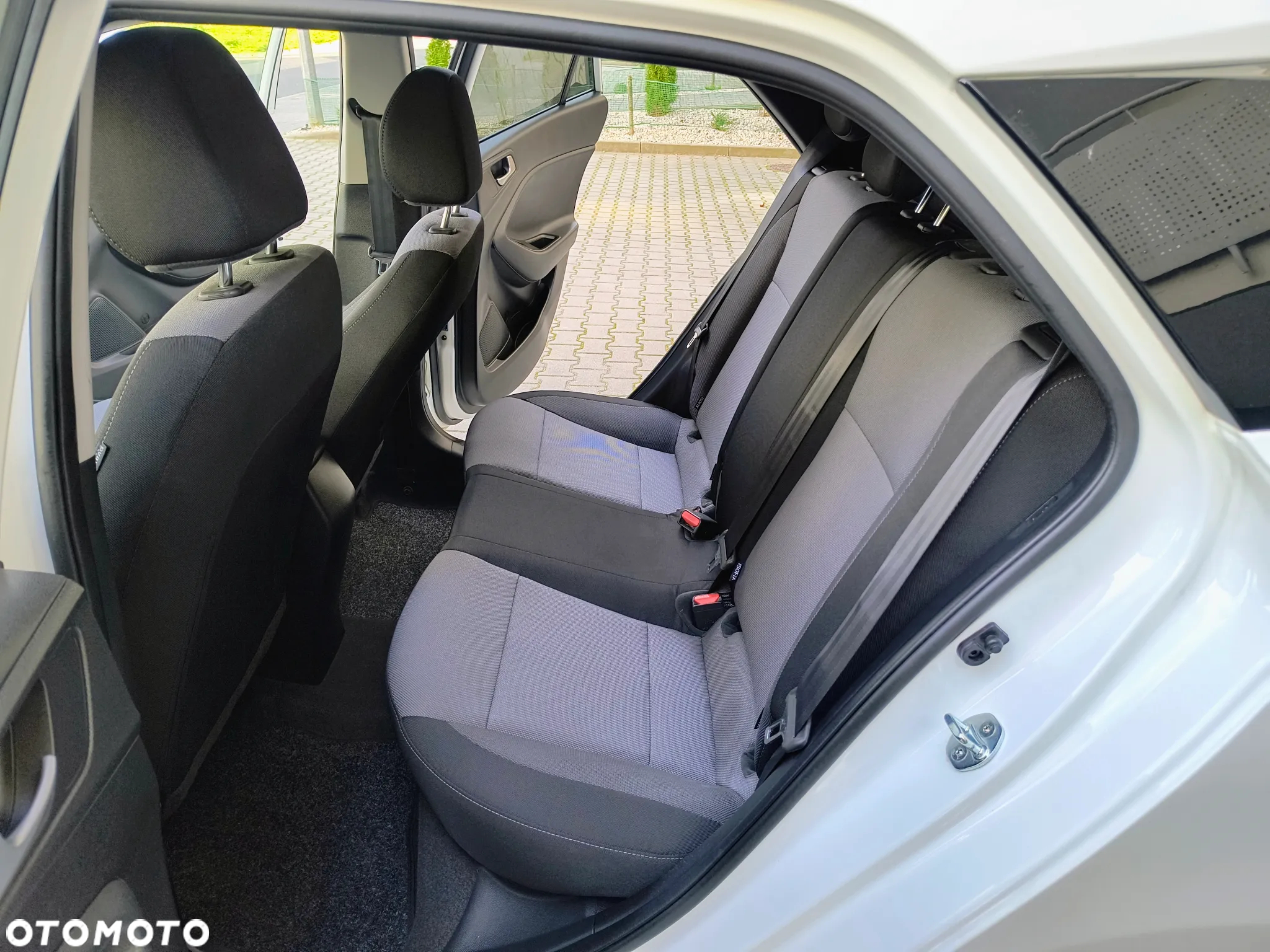 Hyundai i20 1.0 T-GDi Comfort DCT - 9