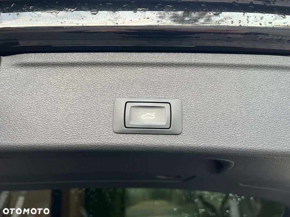 Audi A4 Avant 2.0 TDI - 37