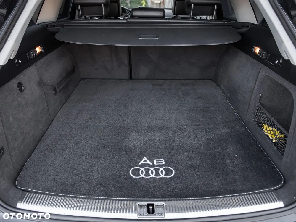Audi A6 Avant - 32