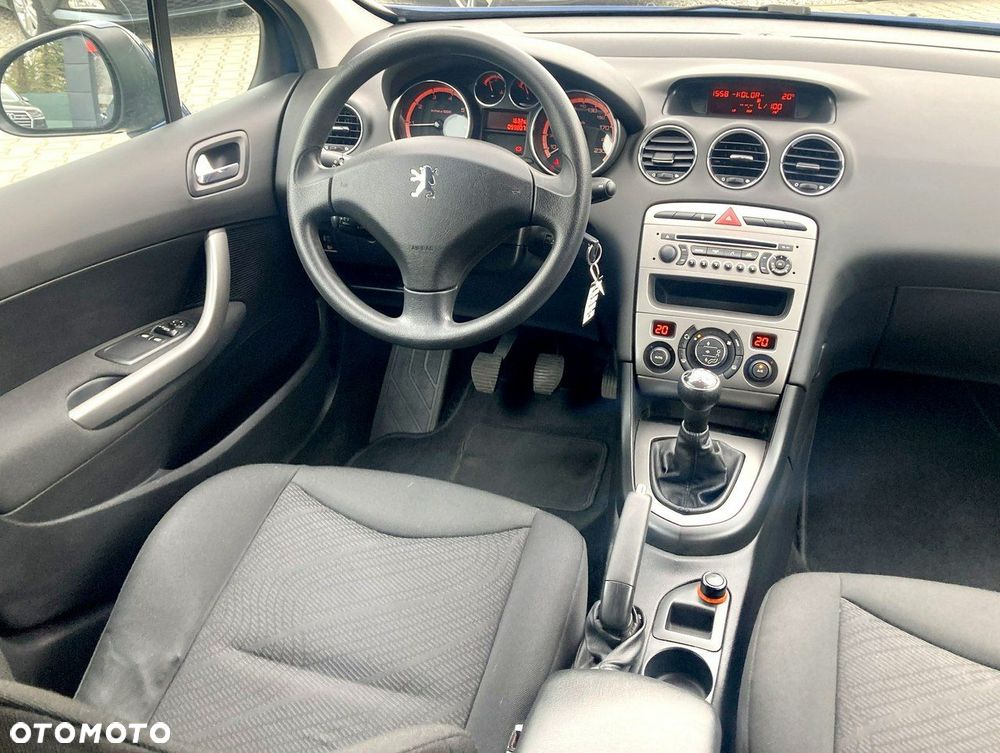 Peugeot 308 120 VTi Style - 12