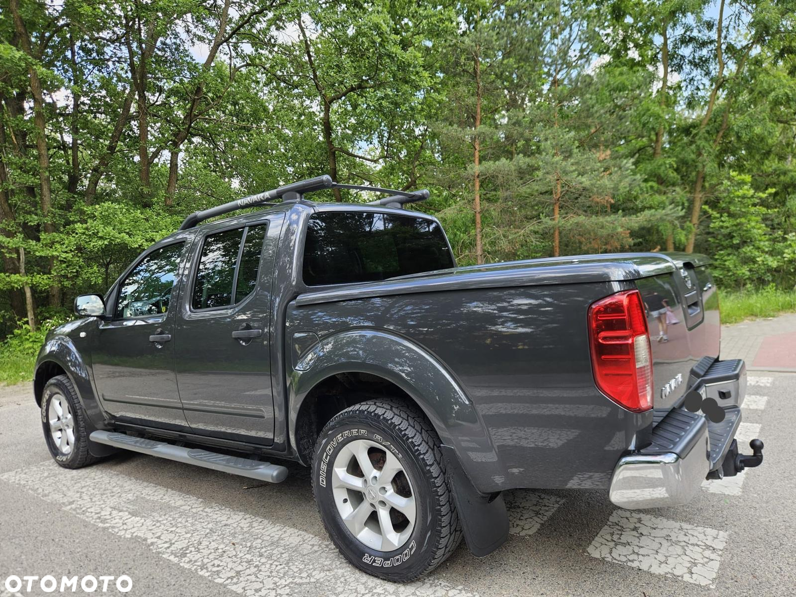 Nissan Navara 2.5 D Platinum - 7