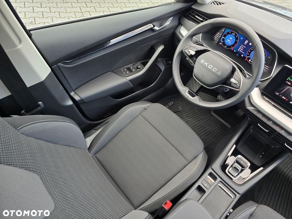 Skoda Octavia 1.5 TSI mHEV Selection DSG - 15