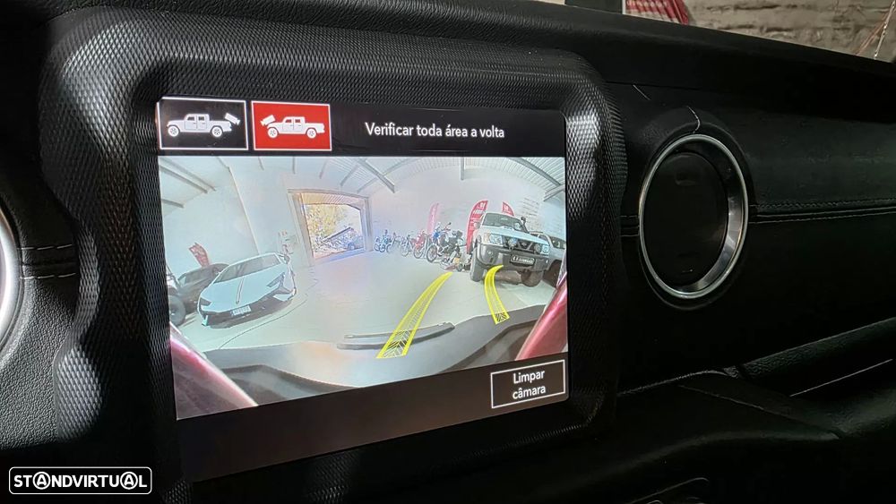 Jeep Gladiator 3.0V6 MultiJet AWD Auto Overland - 34