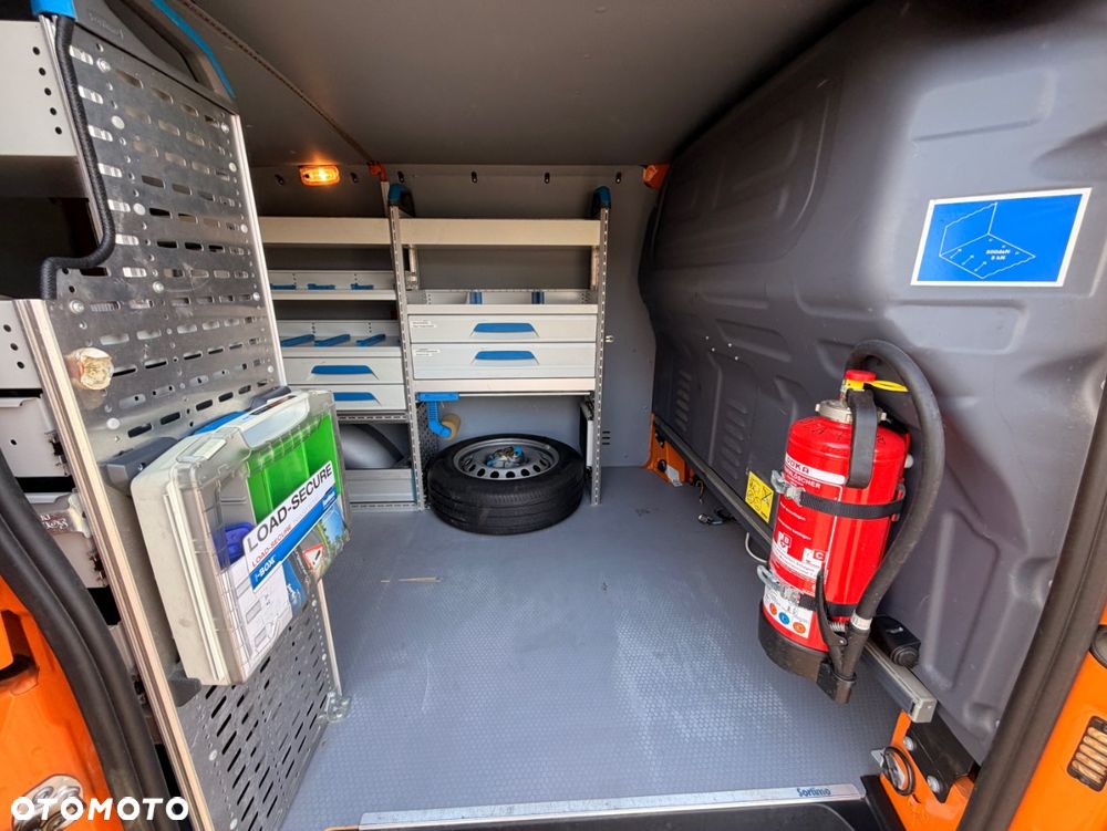 Mercedes-Benz Vito - 18