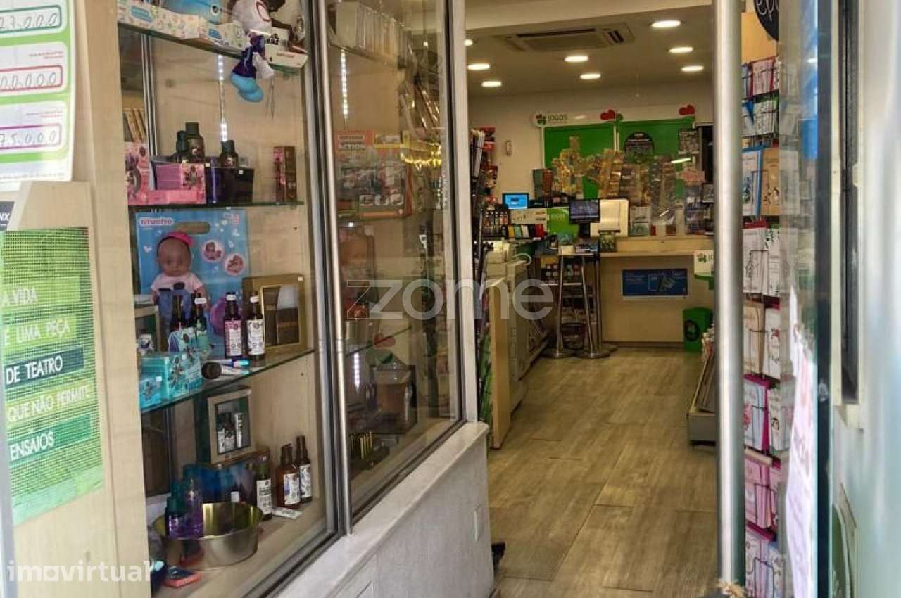 Loja Papelaria e Tabacaria com Euro Milhões no centro de Oeiras - Grande imagem: 5/25