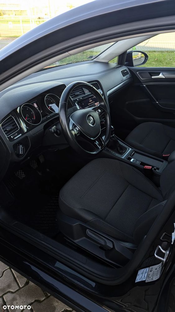 Volkswagen Golf VII 1.6 TDI BMT Comfortline - 15