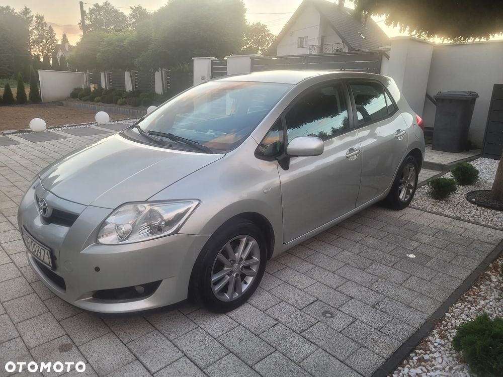 Toyota Auris - 8