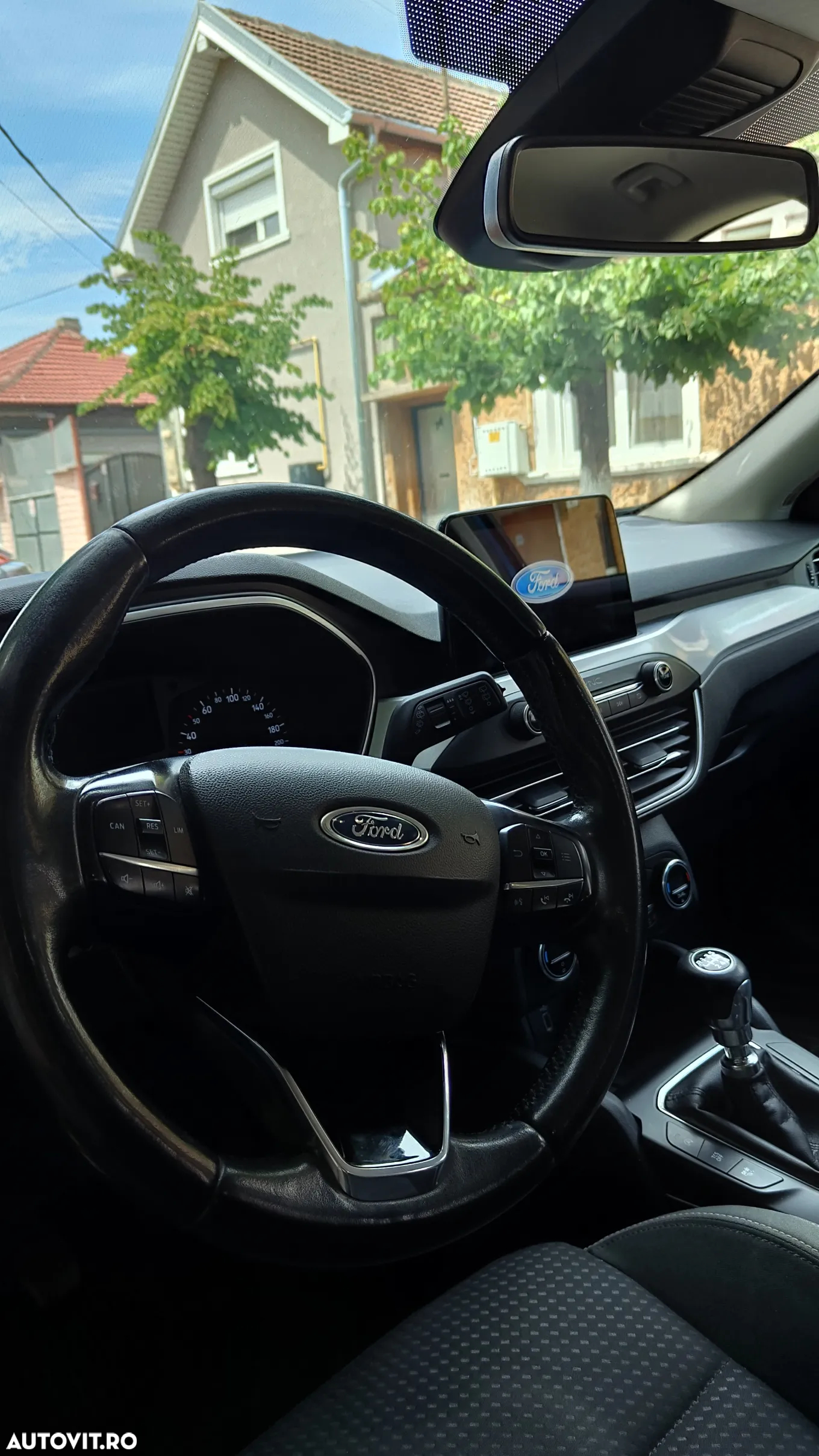 Ford Focus 1.5 TDCi ST-Line - 15