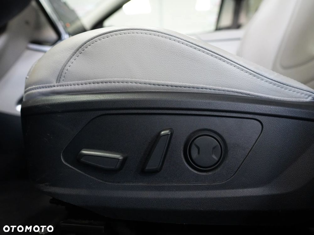 Hyundai Tucson 1.6 T-GDi HEV Platinum 4WD - 18