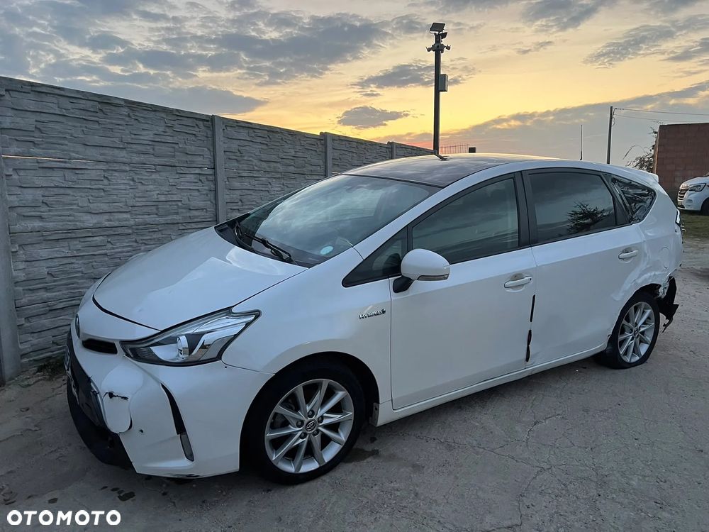 Toyota Prius+ (Hybrid) - 5
