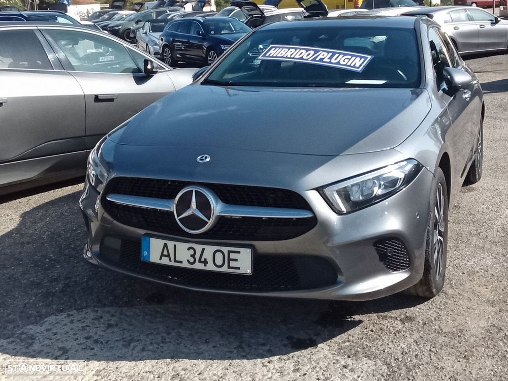 Mercedes-Benz A 250 e Style Plus — fotografia 3
