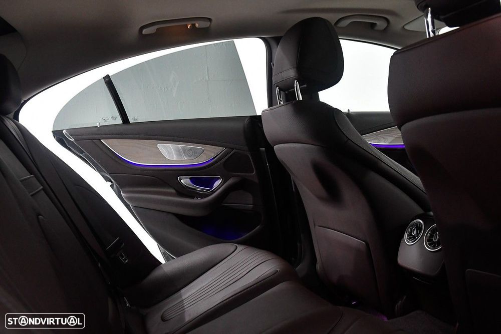 Mercedes-Benz CLS 350 d 4Matic AMG Line - 26