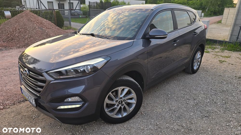 Hyundai Tucson blue 1.7 CRDi 2WD Intro Edition - 10