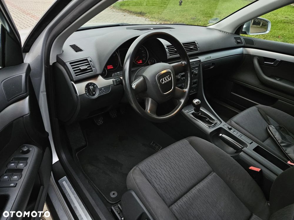 Audi A4 Avant 1.8 T quattro - 7