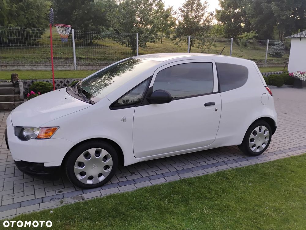 Mitsubishi Colt 1.1 Inform - 2