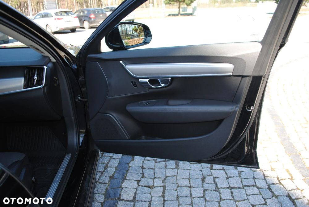 Volvo V90 B4 D Geartronic Momentum Pro - 38