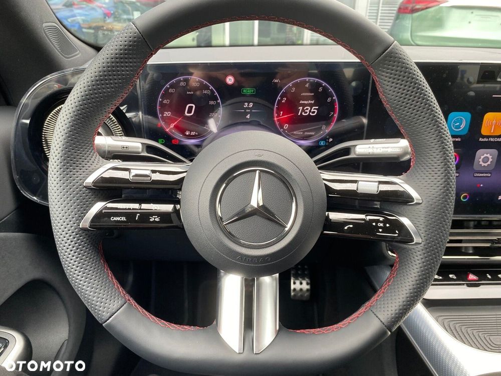 Mercedes-Benz CLA - 13