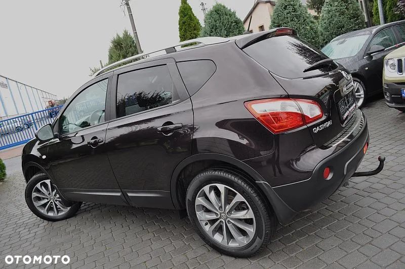 Nissan Qashqai 2.0 CVT tekna - 26