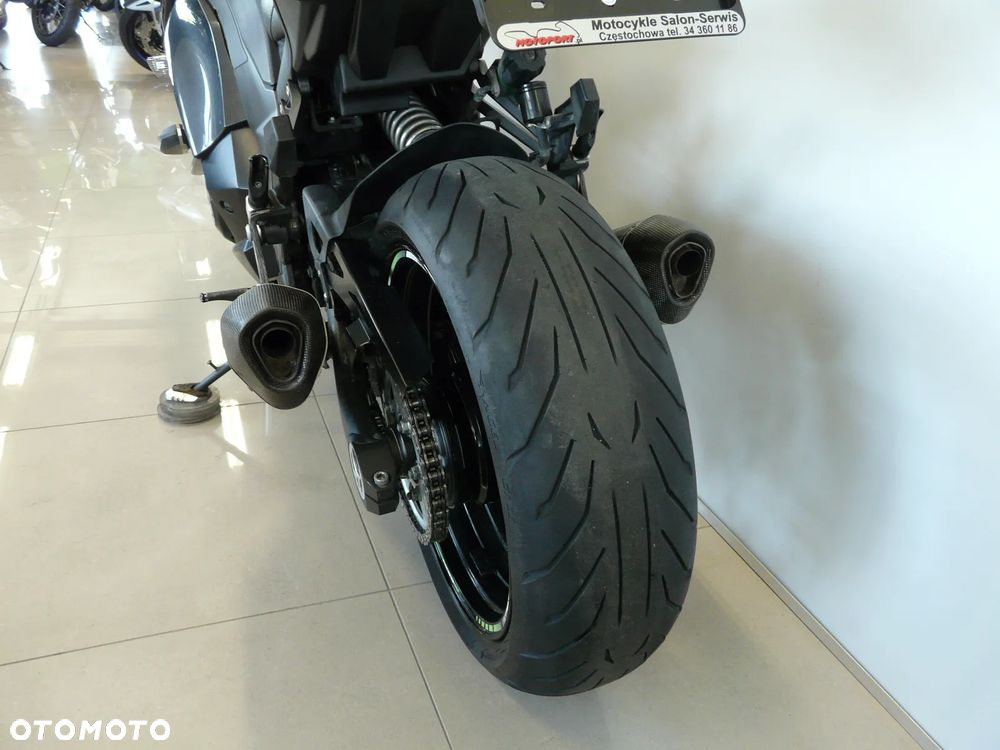 Kawasaki Z - 17