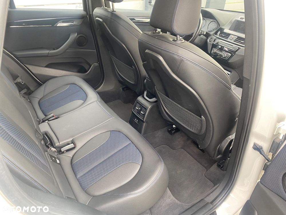 BMW X1 sDrive18i M Sport - 25