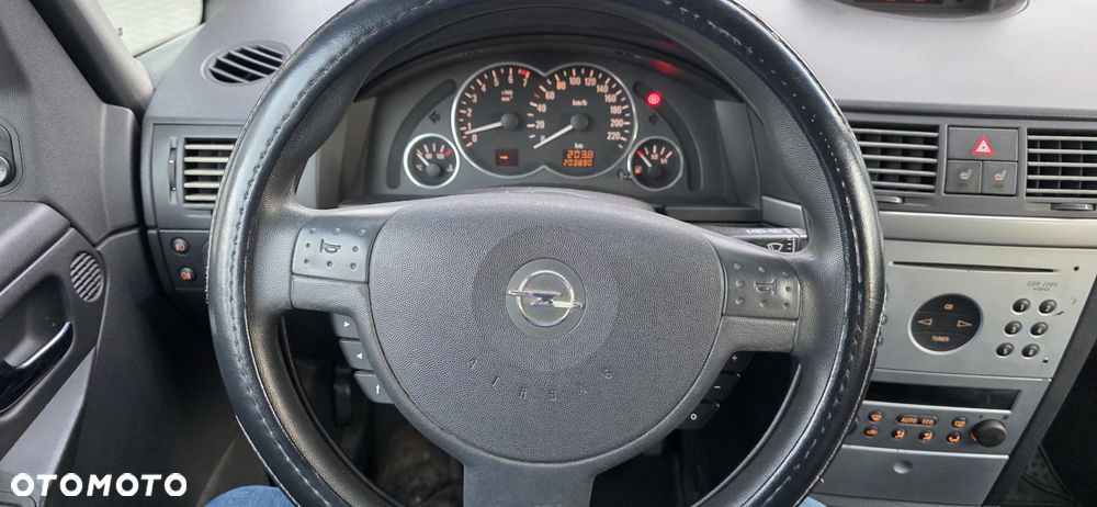 Opel Meriva - 9