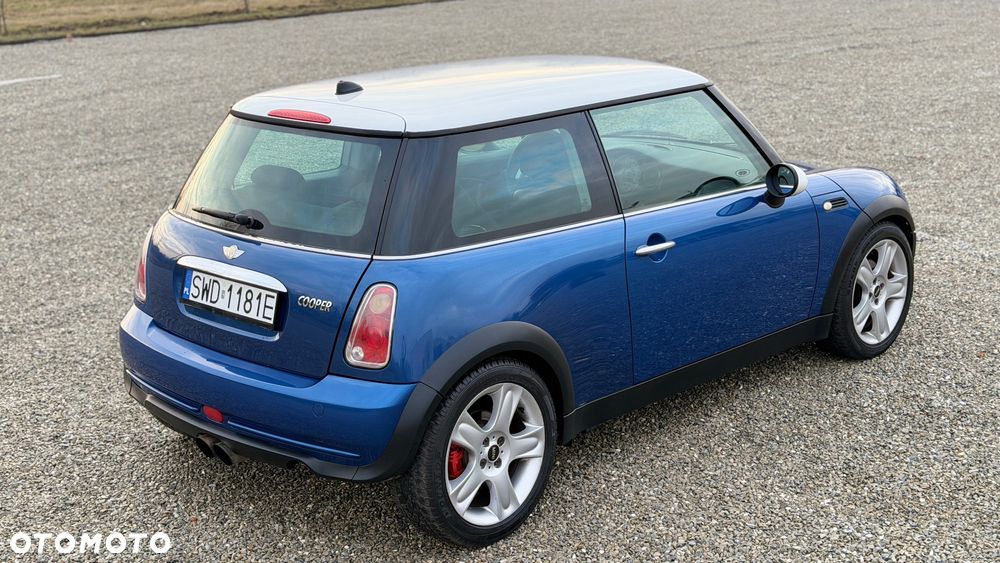 MINI Cooper Sidewalk - 13