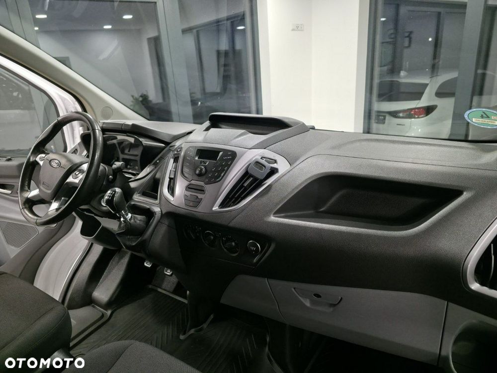 Ford Transit Custom - 26
