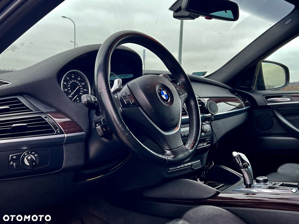 BMW X6 35i xDrive - 4
