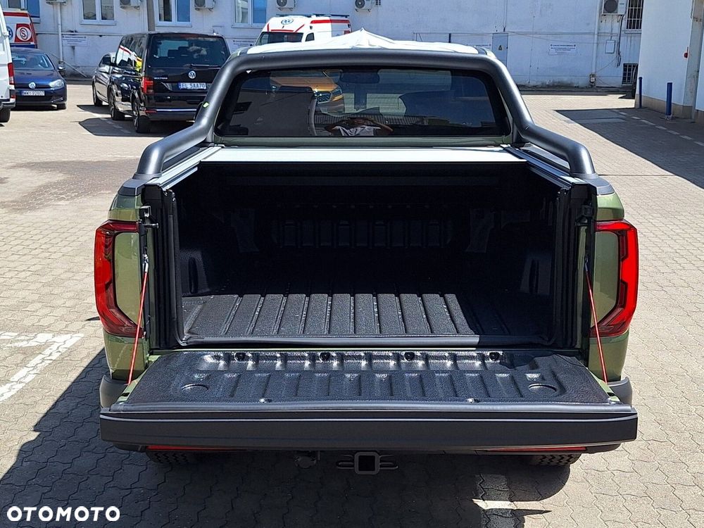 Volkswagen Amarok - 16