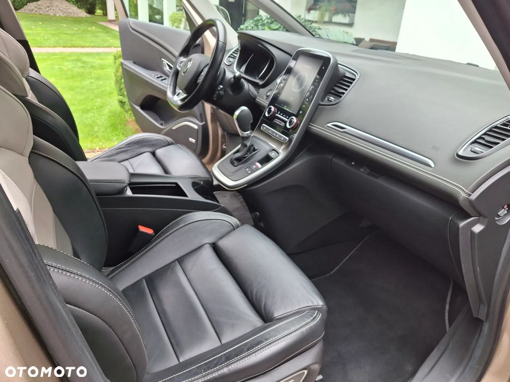 Renault Scenic ENERGY dCi 160 EDC INITIALE PARIS - 16