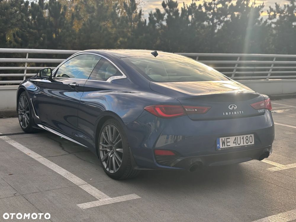 Infiniti Q60 2.0t Premium Tech - 4
