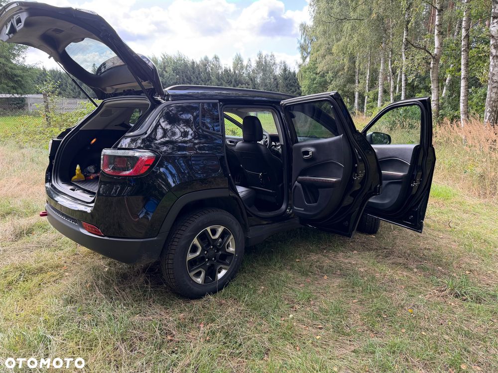 Jeep Compass - 8