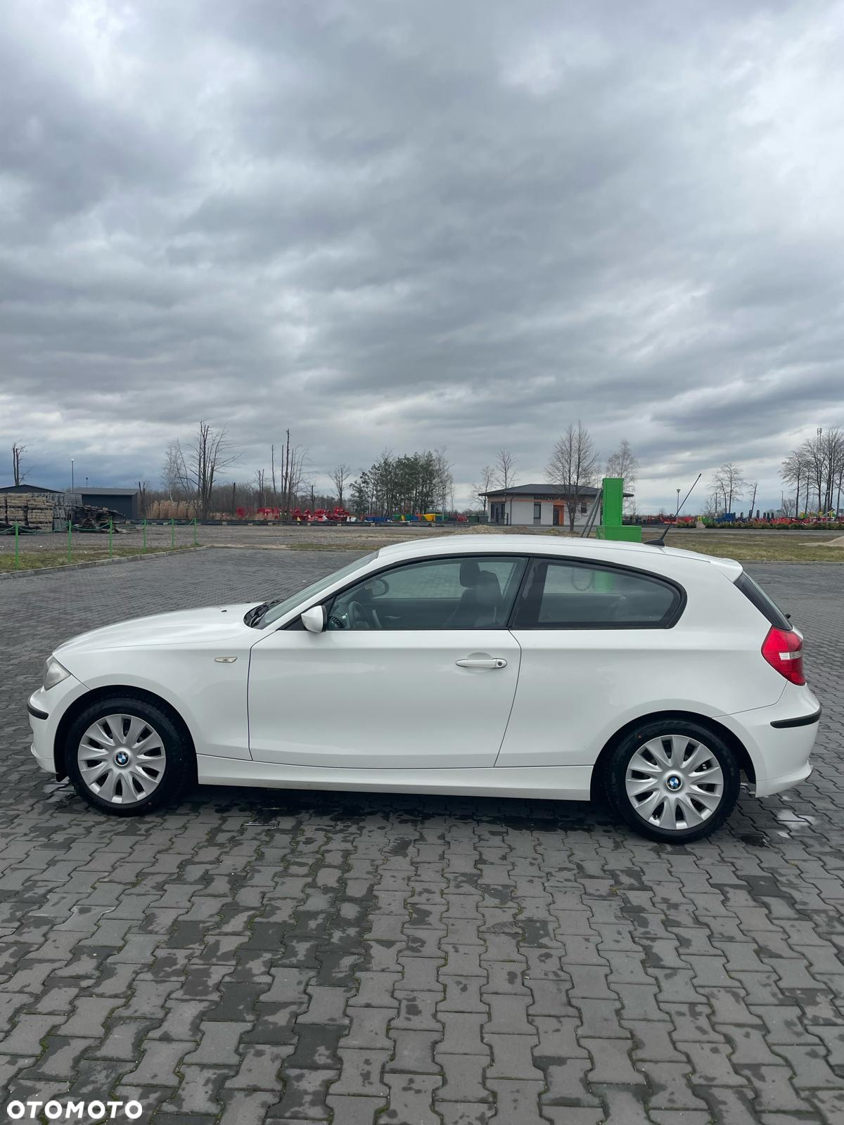 BMW Seria 1 116i - 5