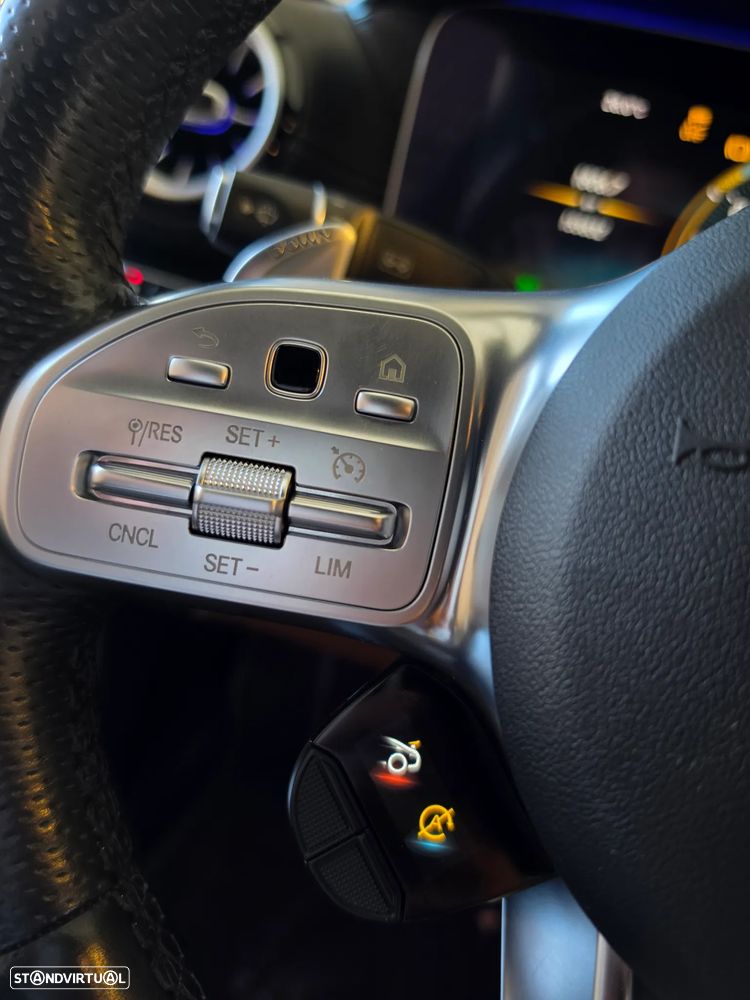 Mercedes-Benz AMG GT 4 portas 43 4Matic+ - 33