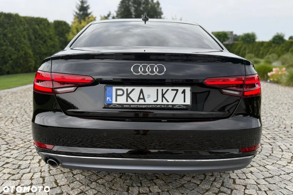 Audi A4 Limousine - 6