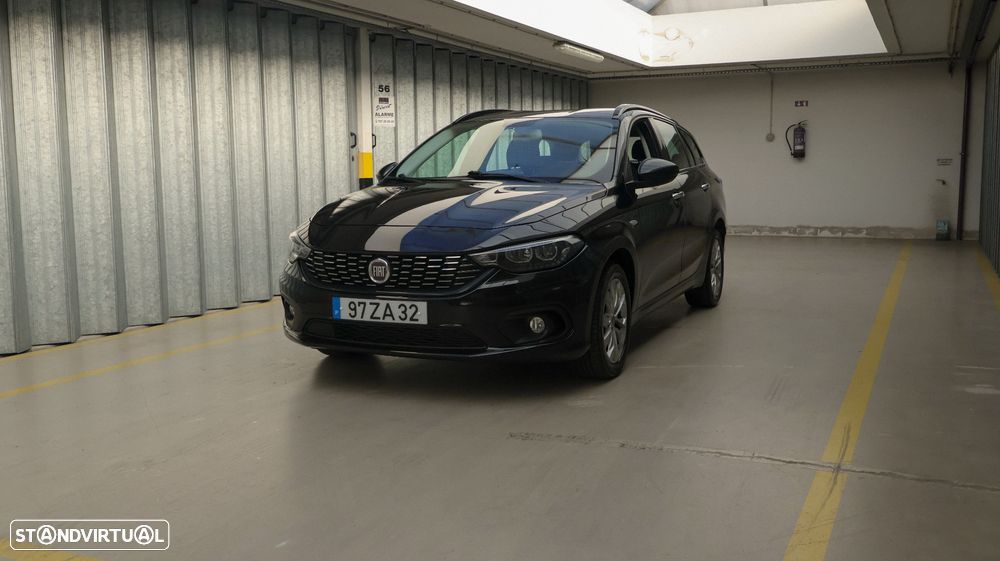 Fiat Tipo Station Wagon 1.3 M-Jet Lounge Tech - 35
