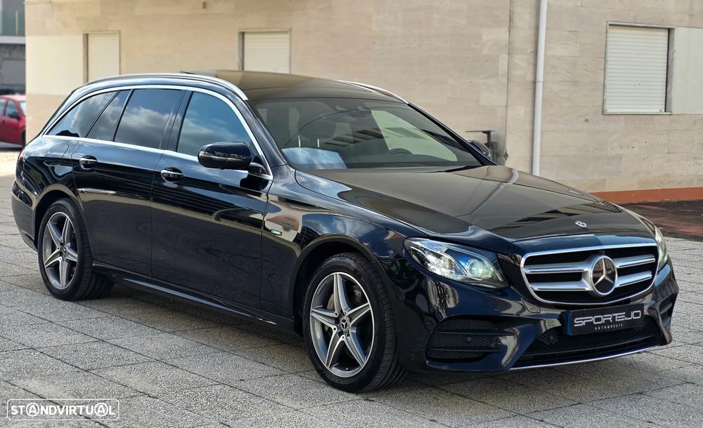 Mercedes-Benz E 300 de 9G-TRONIC AMG Line — fotografia 4