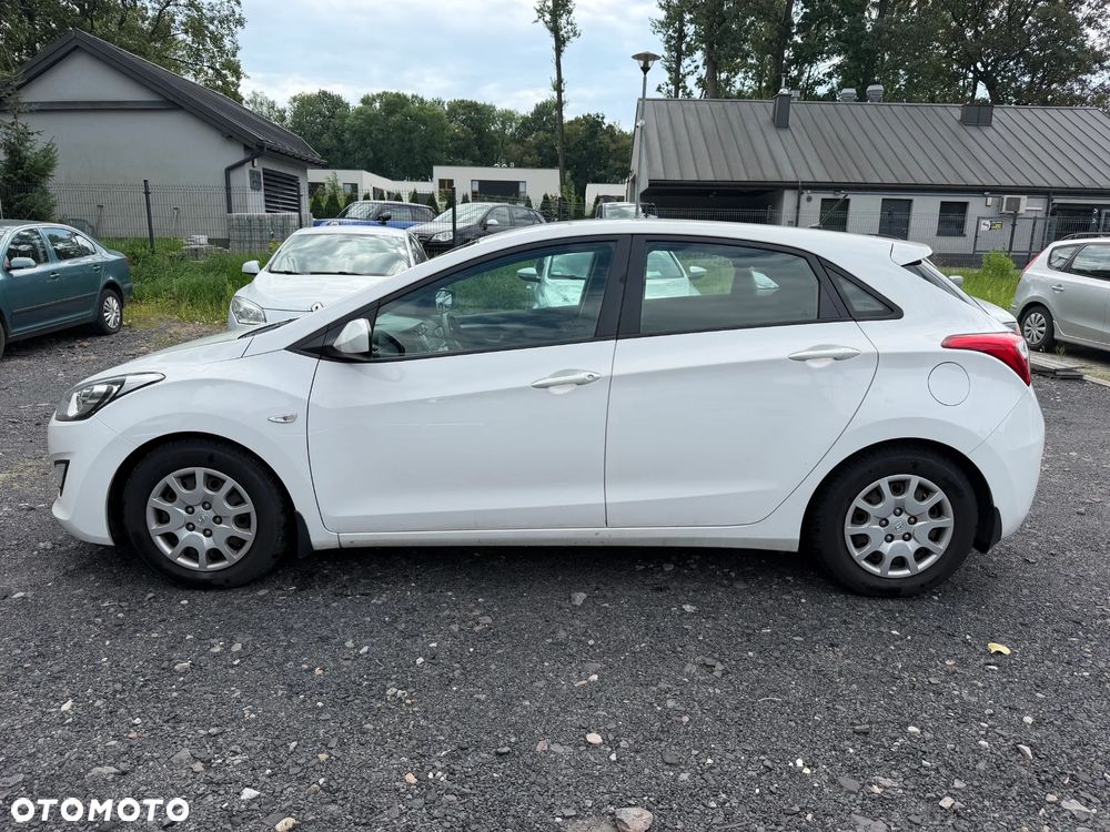 Hyundai i30 1.4 CRDi Classic + - 3