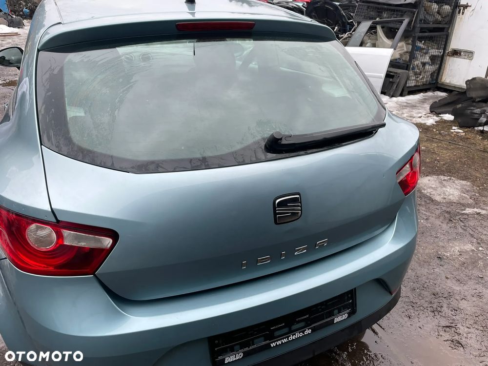 Zderzak tył Seat Ibiza IV 3D LW5T - 1