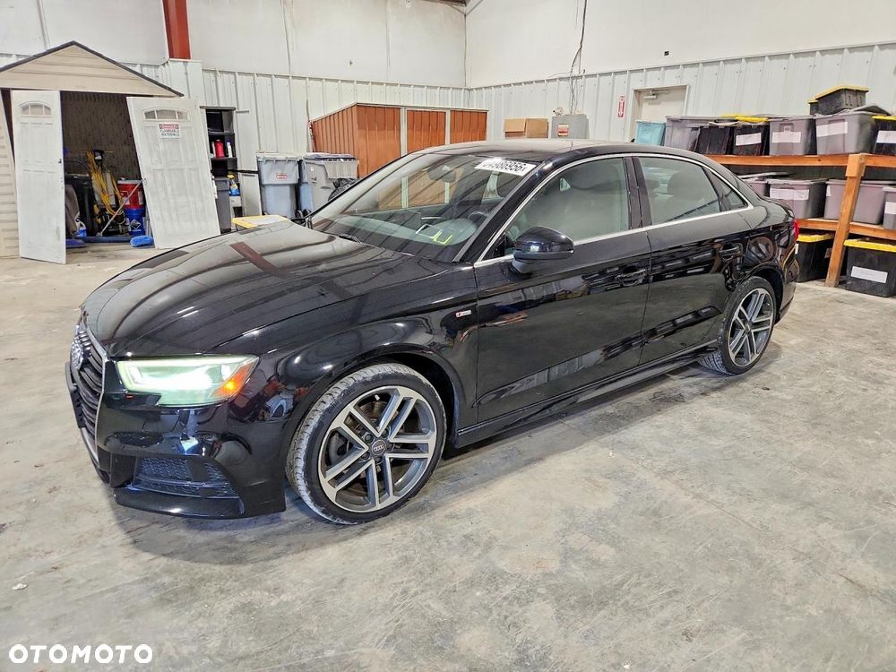 Audi A3 Limousine - 1