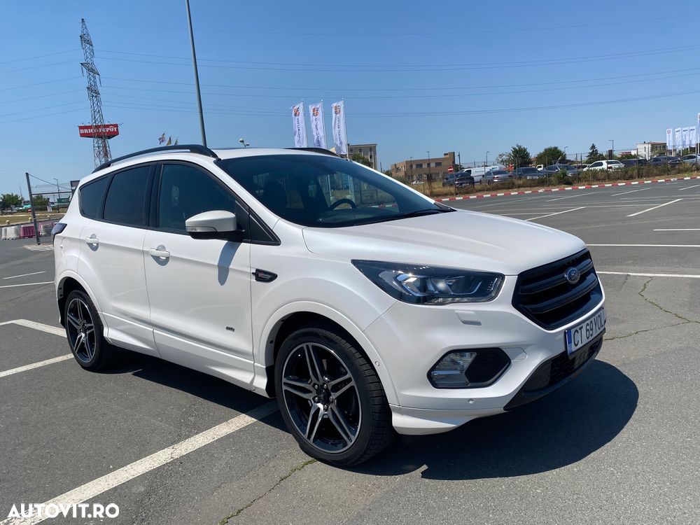Ford Kuga 2.0 TDCi 4WD Powershift ST-Line - 25